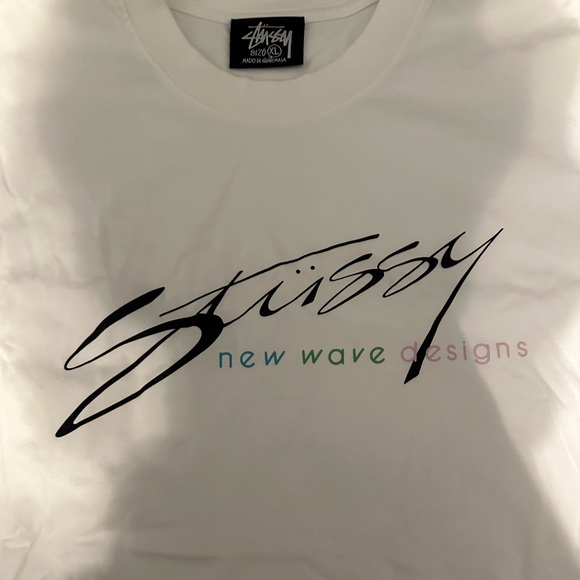 Men’s Stussy New Wave Designs T-Shirt - Picture 3 of 3